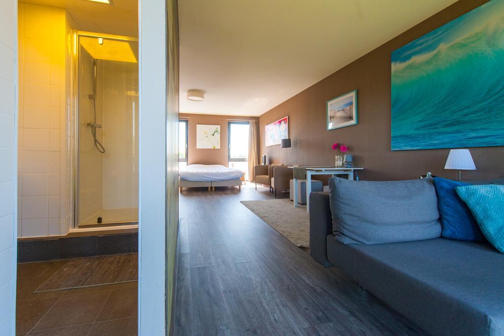 B&B Beach Inn デン・ハーグ エクステリア 写真